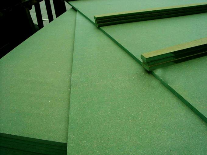 доска МДФ зеленого ядра 18мм водоустойчивая на украшение 750-850 Кг/М3 мебели